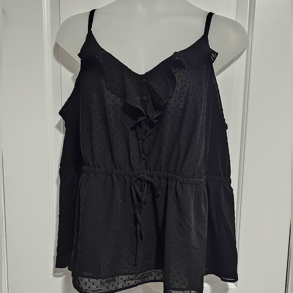 Torrid Black chiffon ruffle dot top 4x - Picture 7 of 8